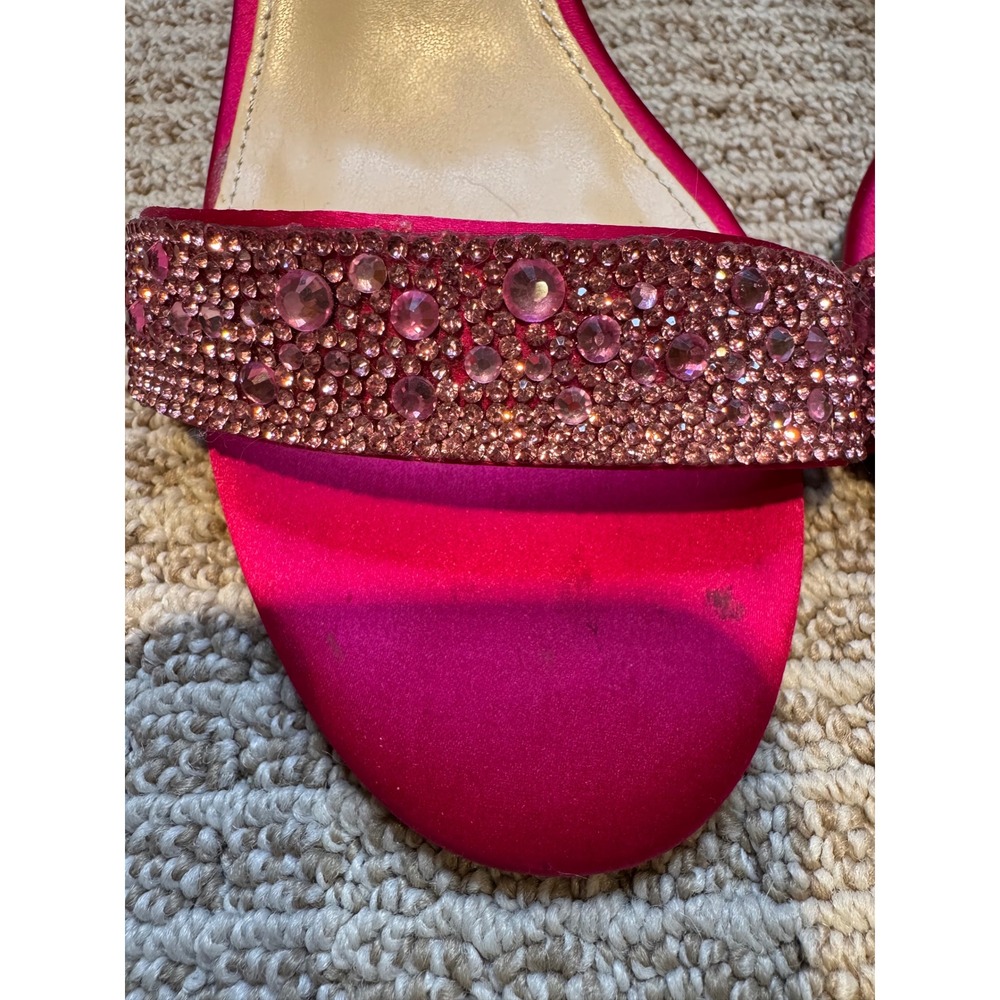 Betsey Johnson SB-MARI Fuchsia Pink Satin Rhinestone Block Heel Sandals Size 8.5 - Picture 3 of 13